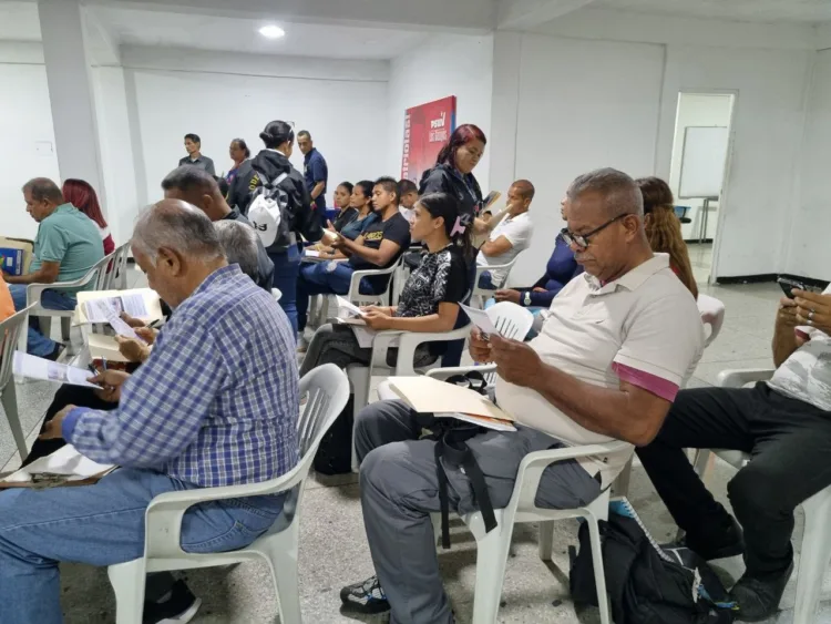 formación de jueces de paz