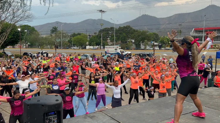 ”Noche Fitness”