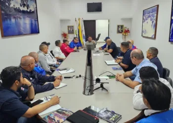 El ministro del Poder Popular para la Energía Eléctrica, Jorge Márquez, lideró este sábado una reunión con los equipos de trabajo de Corpoelec