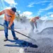 El Instituto Autónomo para la Administración, Mantenimiento y Conservación de la Vialidad en Carabobo llevó a cabo la aplicación de 20 toneladas de asfalto en el distribuidor El Palito del Municipio Puerto Cabello.
