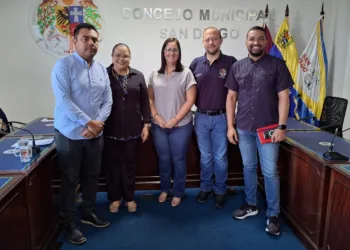 instaló comisiones