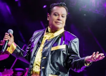 Netflix anunció el lanzamiento de una serie inspirada en la vida del reconocido cantante mexicano, Juan Gabriel.