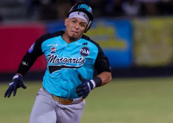Los Bravos de Margarita conquistaron el segundo juego de la final de la LVBP ante los Cardenales de Lara, con un abultado marcador de 12 carreras a 4.