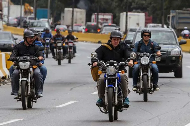 Las autoridades de Valencia podrían aprobar un proyecto de ordenanza para regular el uso de motocicletas dentro del municipio.