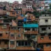 Un hombre de 41 años fue asesinado este viernes de 10 de enero en el barrio Carpintero de Petare. La causa de muerte fueron heridas de bala producto de múltiples disparos recibidos.