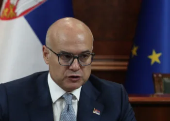 Milos Vucevic, primer ministro de Serbia, ha renunciado de su cargo.