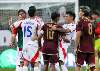El Campeonato Sudamericano Sub-20 de la Conmebol, con sede en Venezuela, ya inició su rumbo con dos victorias de Chile y Paraguay respectivamente.
