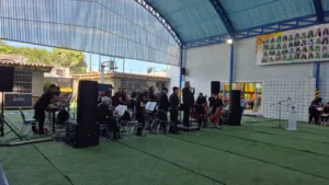 Este viernes 14 de febrero, la Orquesta Sinfónica de Carabobo firmó un convenio con el Colegio Santa Rosa para el fomento del desarrollo socio-cultural en el área de la música sinfónica venezolana y latinoamericana.
