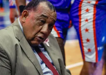 Néstor Salazar "Mamaosa" podría volver a ser entrenador de Trotamundos de Carabobo durante la campaña 2025.