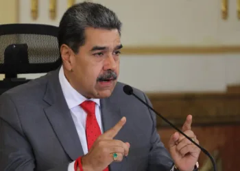 Maduro anuncia ajuste