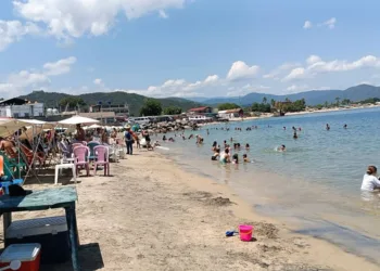 El Instituto Municipal Autónomo de Turismo (Imaturpc) de la Alcaldía de Puerto Cabello dictaminó que las excursiones que visiten las playas de la entidad deben solicitar un permiso con al menos dos semanas de anticipación.