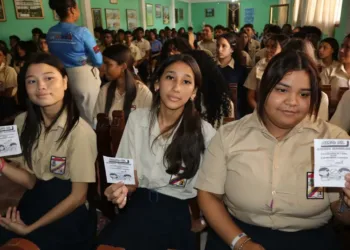Más de 400 alumnos recibieron una orientación sobre prevención de violencia en los colegios, en el municipio Puerto Cabello.