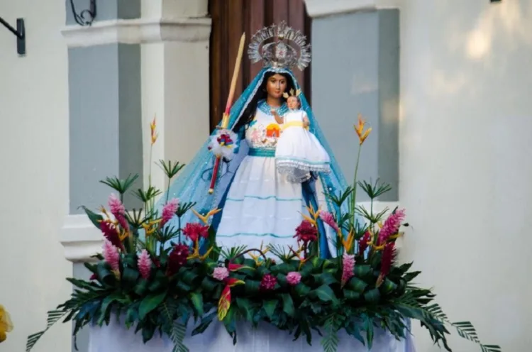 Este domingo 2 de febrero se celebra la festividad de la Virgen de la Candelaria en todo el mundo.