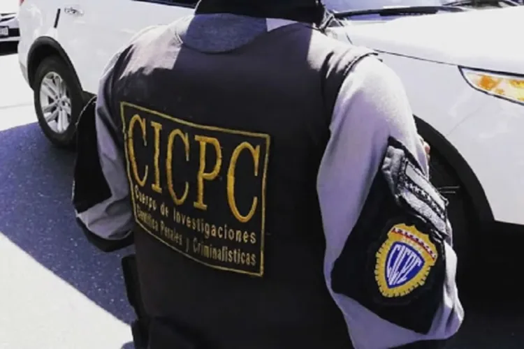 Dos sujetos fueron detenidos en Valencia por presuntamente estar involucrados en el asesinato de un adolescente de 16 años de edad.