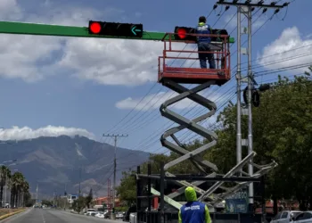 Mantenimiento a semáforos