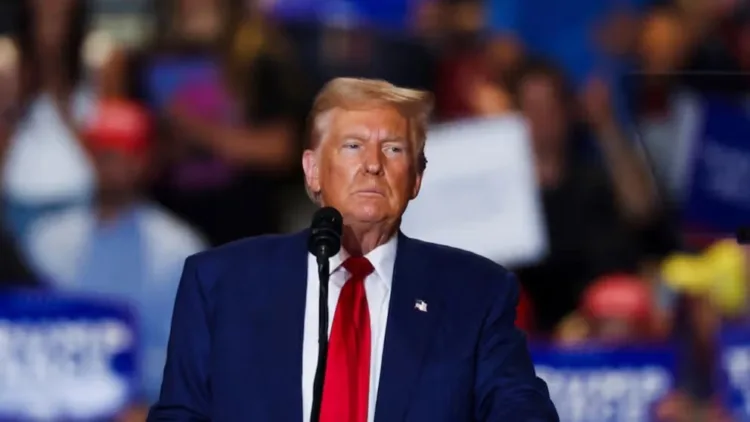 Donald Trump aseguró este viernes haber enviado una carta al Gobierno de Irán, con miras a negociar un acuerdo sobre su programa nuclear.