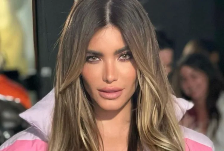 La reconocida modelo venezolana Aleska Génesis fue detenida este lunes 10 de marzo en la Ciudad de México, tras ser eliminada del show "La Casa de los Famosos".