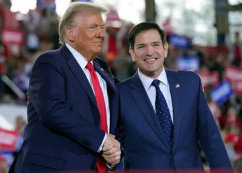 El secretario de Estado de EE. UU., Marco Rubio, aseguró que Donald Trump no tiene intención de iniciar ninguna guerra, además de culminar todos los conflictos bélicos actuales.