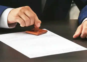 La validación de documentos académicos y educativos es un tema que despierta gran interés en la población venezolana, especialmente en aquellos que tienen previsto cambiar de residencia a otro país. Este es el procedimiento para apostillar notas certificadas.
