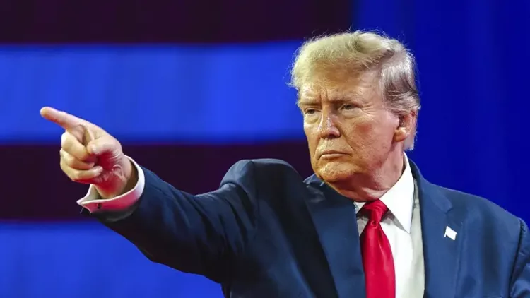 Donald Trump, presidente de los Estados Unidos, ha insinuado recientemente la imposición de una carga arancelaria a la industria farmacéutica.