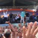 El gobernador Rafael Lacava asistió a un evento para celebrar el Día de la Mujer en la playa Waikiki de Puerto Cabello, en compañía de la alcaldesa encargada de Valencia, Dina Castillo.