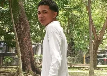 Familiares y allegados han denunciado la desaparición del joven Brayan de Jesús Romero Camacho, de 20 años de edad.