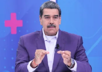 El Ejecutivo nacional ha anunciado el lanzamiento del programa "El Fútbol va a la Escuela", que tendrá lugar en más de 3 mil escuelas de todo el país.