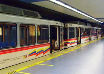 Las autoridades municipales de Valencia anunciaron que el sistema de metro de la ciudad funcionará hasta las diez de la noche durante las jornadas de carnaval.
