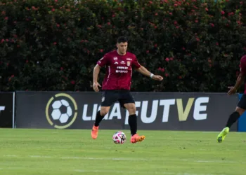 El Carabobo FC enfrentará este domingo al Zamora FC en el estadio Agustín Tovar de Barinas, en el duelo correspondiente a la sexta jornada del Torneo Apertura de la Liga Futve.