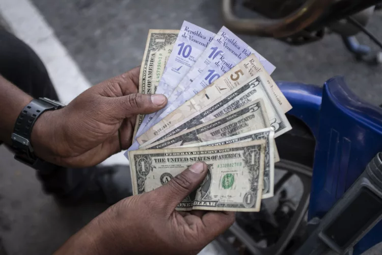 El Gobierno nacional tiene previsto continuar con su plan de subsidios gestionado a través del Sistema Patria y dirigido a toda la población venezolana. Estos son los bonos que se podrán cobrar entre el 7 y el 12 de abril.