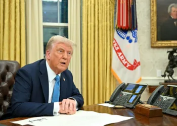Donald Trump anunció la imposición de aranceles del 25 % a productos provenientes de Canadá y México, a partir de este martes 4 de marzo.