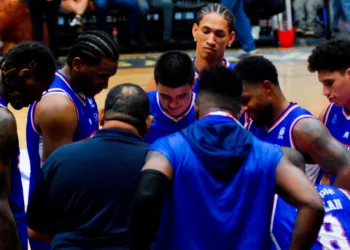 Trotamundos de Carabobo doblegó a Frontino del Táchira por segunda noche consecutiva en el Forum de Valencia, con marcador de 71-64.