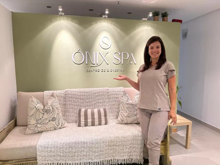 Onix Spa es un centro de bienestar ubicado en el centro comercial Trigaleña Plaza, y especializado en diversas áreas del cuidado del cuerpo y la piel.