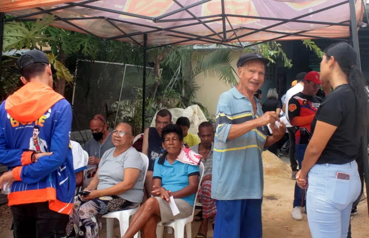 Un total de 70 personas de la tercera edad fueron beneficiadas con una Jornada de Atención Médico Integral en los espacios de la Casa Hogar de Benevolencia, El Socorro.