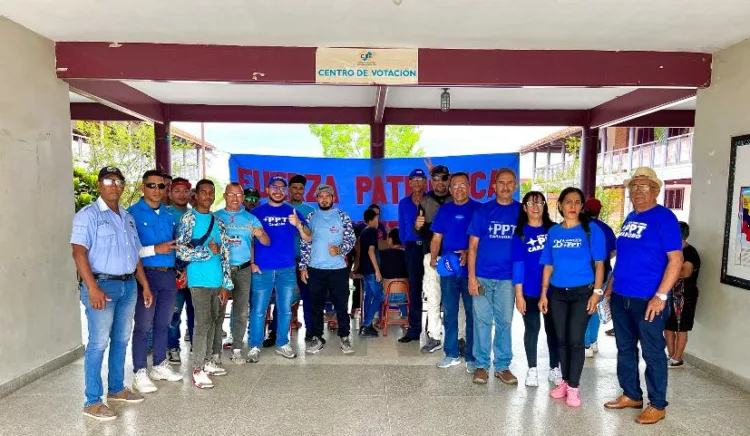 El partido político Patria Para Todos (PPT) organizó una jornada médico-asistencial este sábado 26 de abril en la parroquia Miguel Peña-