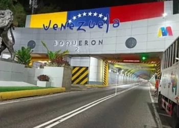 El ministerio de Transporte anunció el cierre parcial de la Autopista Caracas - La Guaira a partir del lunes 21 de abril.