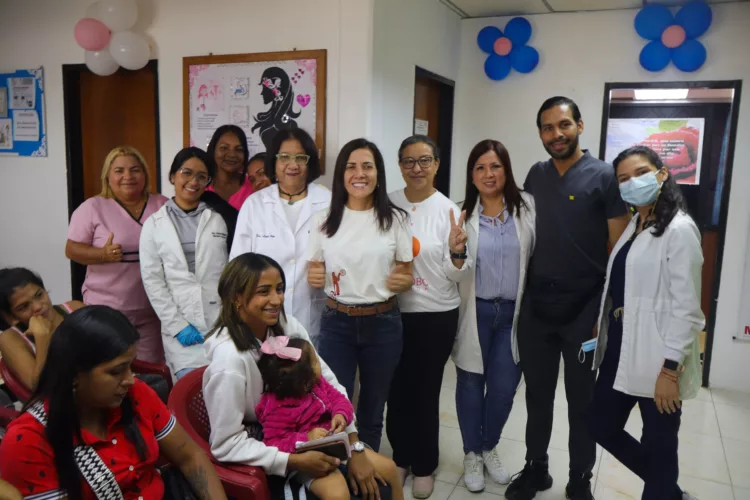Más de mil 200 mujeres han sido atendidas gracias al plan "Carabobo Te Cuida" en el municipio Puerto Cabello, de acuerdo a la información suministrada por la primera dama de la entidad, María Daniela de Betancourt.