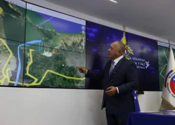 Diosdado Cabello, ministro de Relaciones Interiores, Justicia y Paz, aseguró que un total de 120 nuevas empresas fueron desmanteladas en el estado Zulia por presuntamente estar vinculadas con el narcotráfico en la región.