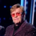El cantante británico Elton John habló recientemente sobre lo difícil que ha sido perder la vista. a causa de una grave infección sufrida unos meses atrás.