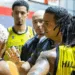 Gaiteros del Zulia derrotó este domingo a Brillantes del Zulia en el gimnasio Pedro Elías Belisario Aponte, con marcador de 82-77.