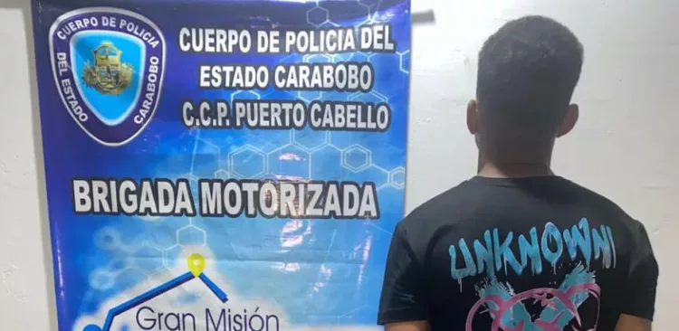 Este martes fue capturado un ciudadano en el sector La Línea, parroquia Juan José Flores, por presuntamente poseer sustancias estupefacientes.