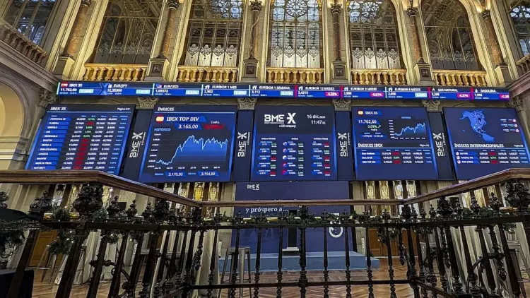 Tras la respuesta de China a las medidas arancelarias de Donald Trump, la jornada negra de caídas de bolsa a escala mundial ha llegado a los mercados europeos.