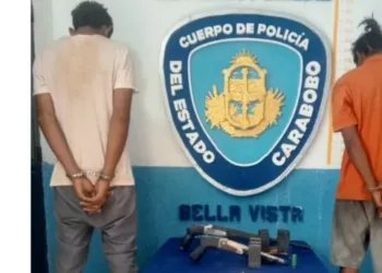 Dos ciudadanos fueron detenidos por portar armas de fuego de manera ilícita en el sector conocido como "invasiones Parque Valencia".