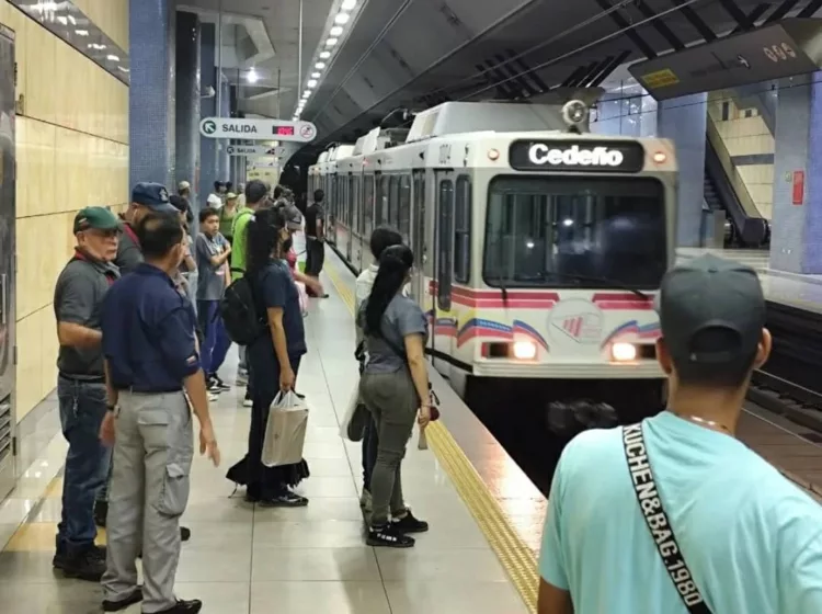 pasaje en el Metro