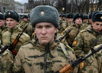 Vladimir Putin ha llamado a las filas a un total de 160 mil hombres, que se integrarán al conflicto con Ucrania a partir de otoño. Esta es la mayor integración al servicio militar en década y media.