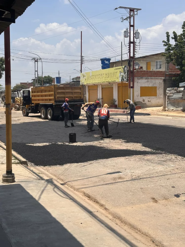 toneladas de asfalto