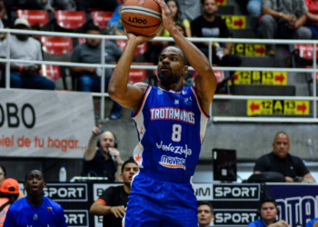 Trotamundos de Carabobo derrotó este martes a Pioneros del Ávila en el Forum de Valencia, con marcador de 75-73.