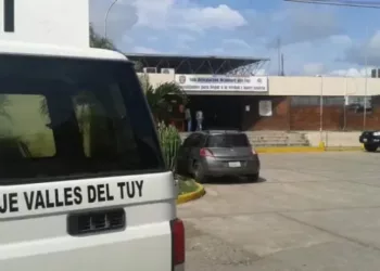 Un niño de cinco años falleció este domingo 20 de abril tras recibir un impacto de bala de forma accidental por otro infante de su misma edad.