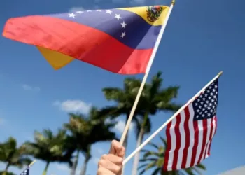 Los venezolanos que residen en los Estados Unidos gracias al Estatus de Protección Temporal (TPS) no perderán su documentación vigente a partir del 7 de abril, de acuerdo a la oficina de los Servicios de Ciudadanía e Inmigración (Uscis).