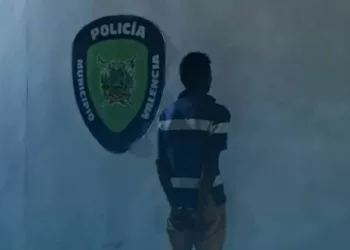 abusar de hermanastras
